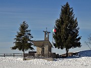 11 Capelletta degli Alpini al Laghetto del Pertus